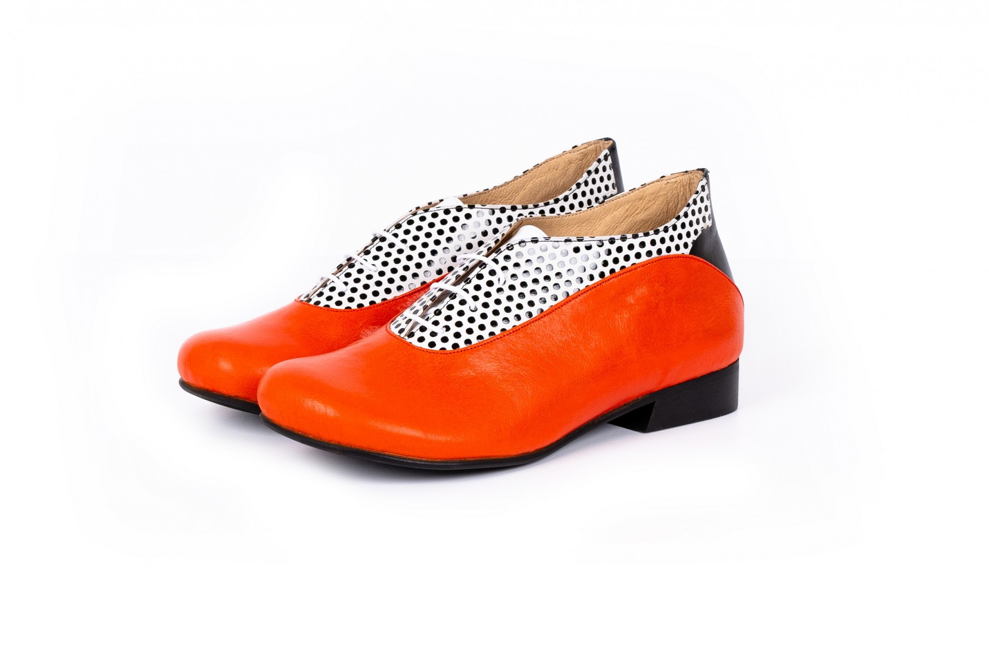 wide fit orange shoes