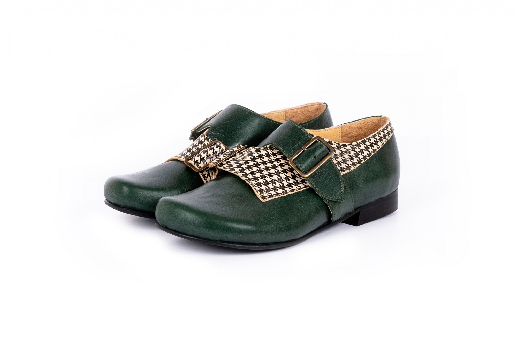 dark green wide fit shoes