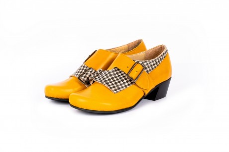low heel yellow shoes